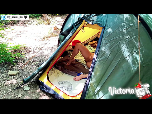 ❤️ Gefilmd op camera Gepassioneerd aftrekken Vreemdeling in een tent Porn video at nl.hentai-ita.ru ﹏