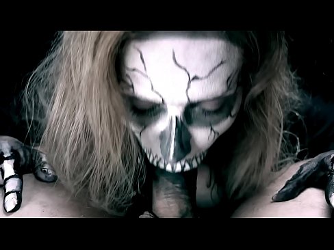❤️ Demon girl zuigt pik met haar zwarte mond en slikt sperma. Porn video at nl.hentai-ita.ru ﹏